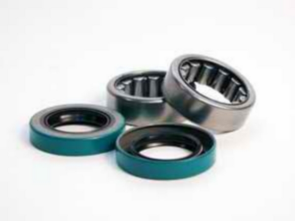 1.618" C-Clip Axle Bearing & Seal